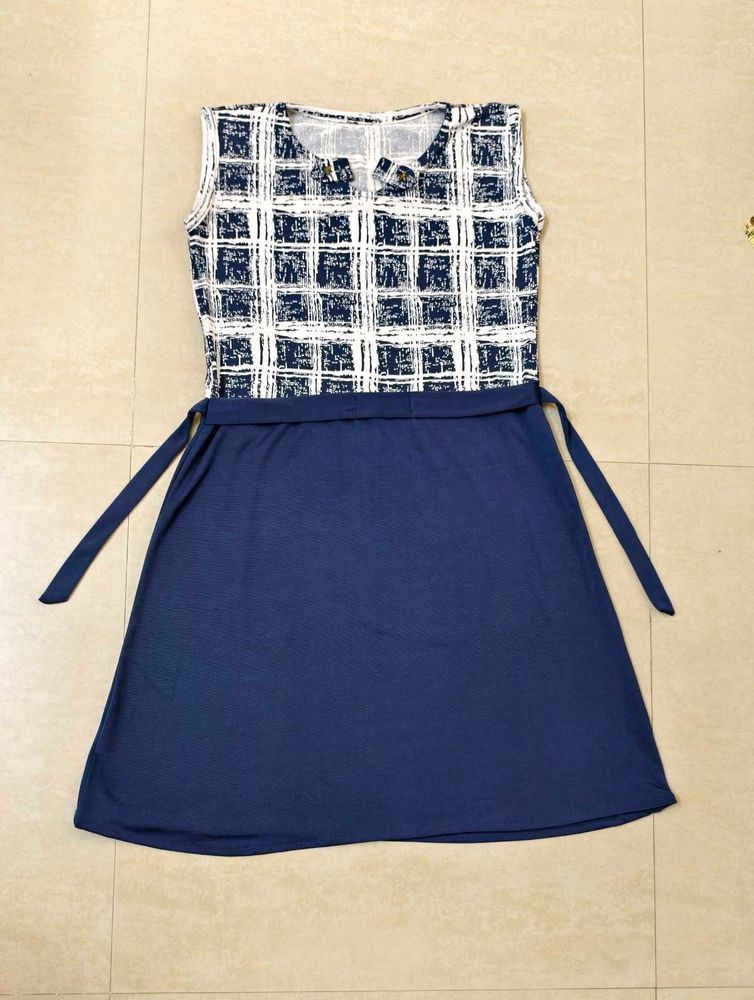 Chic Navy &amp; White Checkered Dress 📍Free Delivery