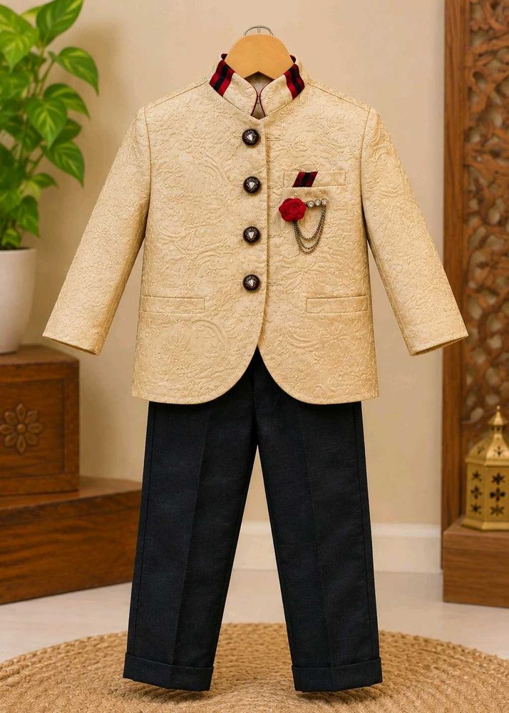 Elegant Boys' Ethnic Kurta Set