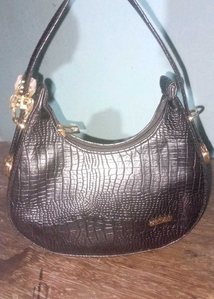 Chic Black Shoulder Bag