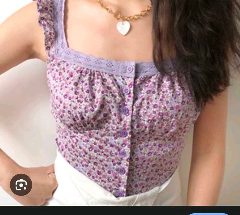 Cute Floral Button-Up Crop Top