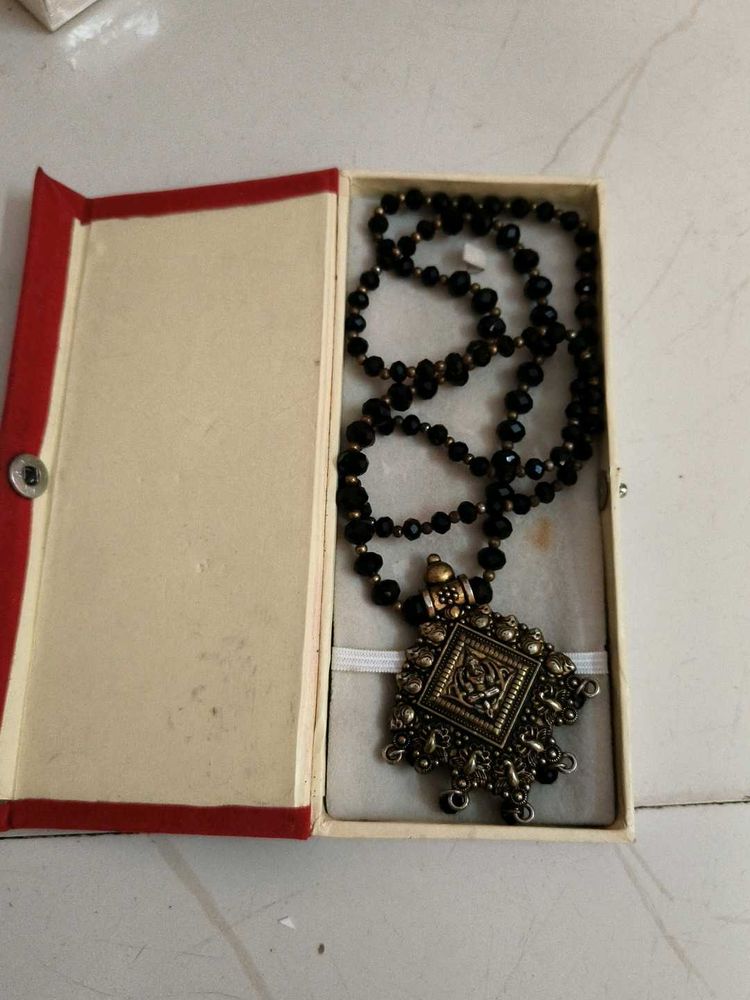 necklace