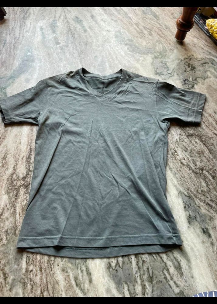 Comfy Grey Tshirt