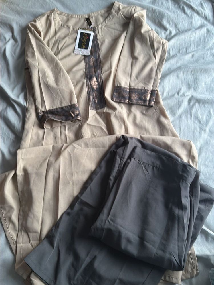 Elegant Kurta and Pants Set