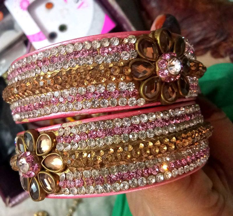 Sparkling Bangle Set