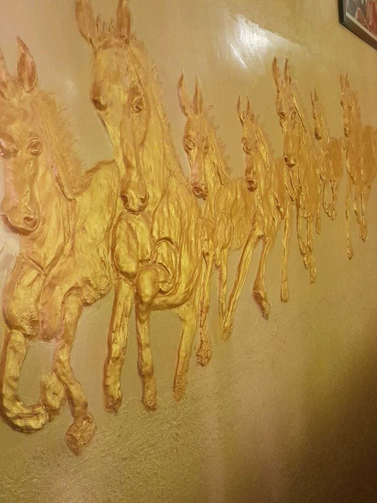 7 Horses Scenery Made With Clay