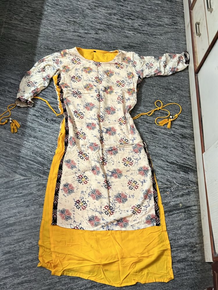 Double Layered Yellow White Kurta