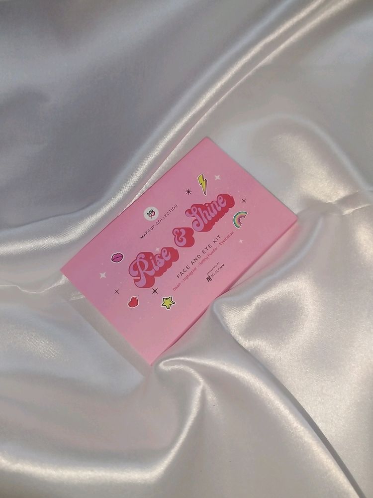 Myglamm Rise &amp; Shine Face &amp; Eye Kit