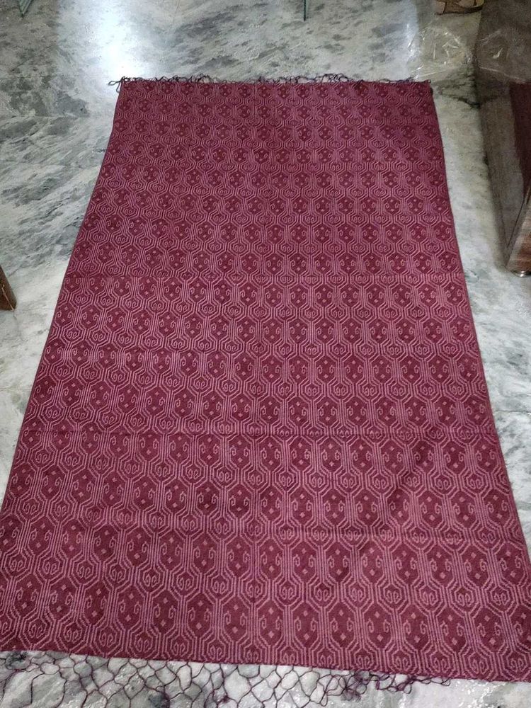 Elegant Maroon duppata with Intricate Pattern