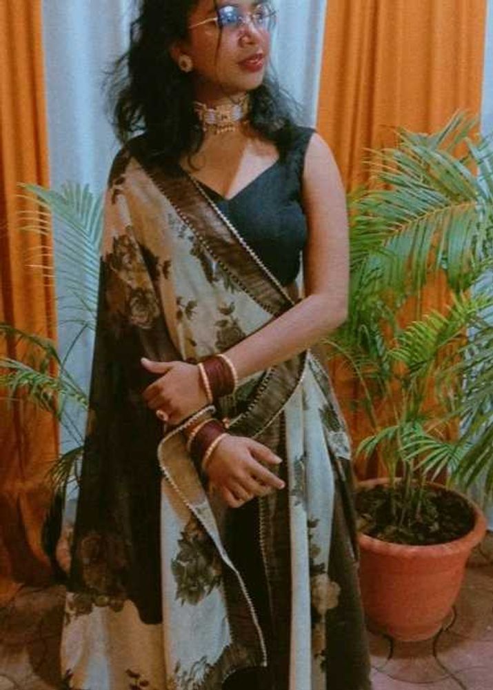Floral Print Saree with Blouse