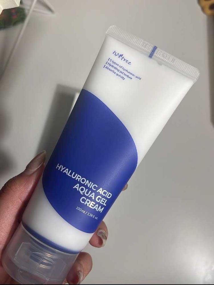Isntree Hyaluronic Acid Aqua Gel Cream