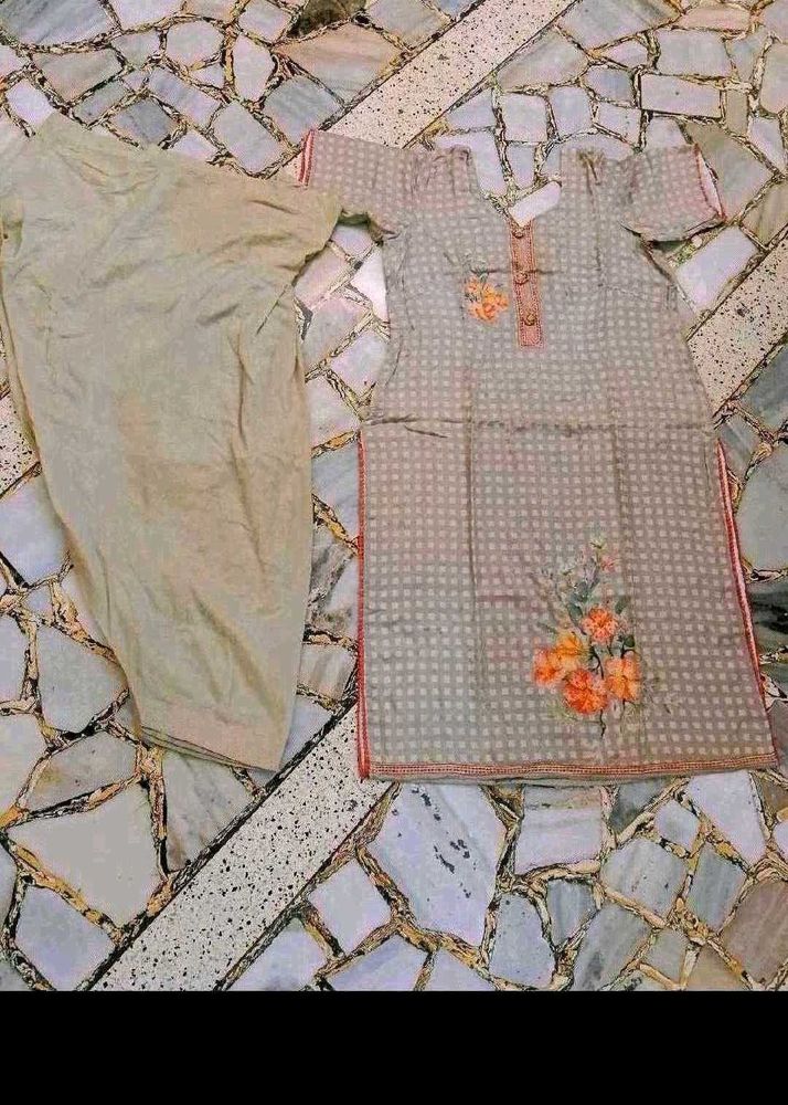 13. PURE COTTON SUIT @ 399