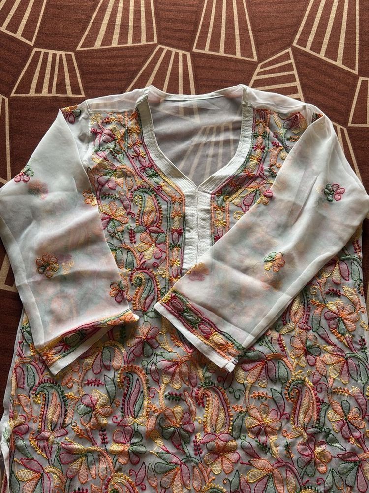White Multi Colour Embroidered Georgette Kurta