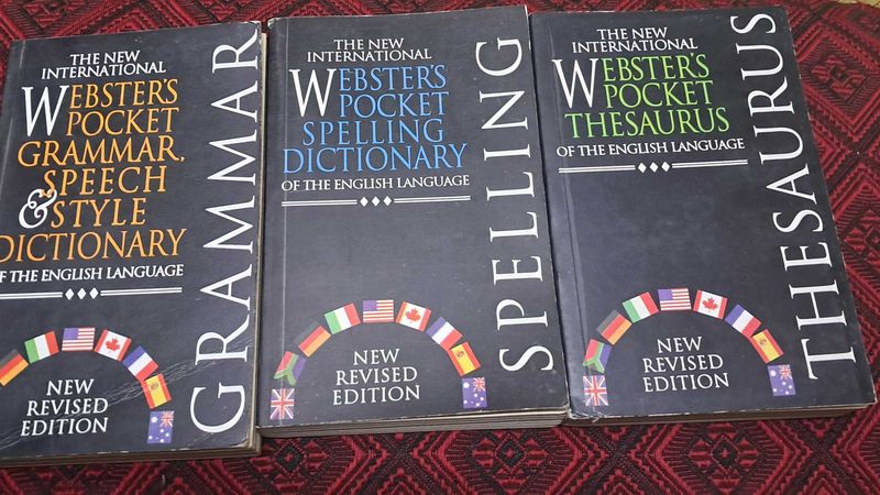 set of 6 Webster's Pocket Dictionary