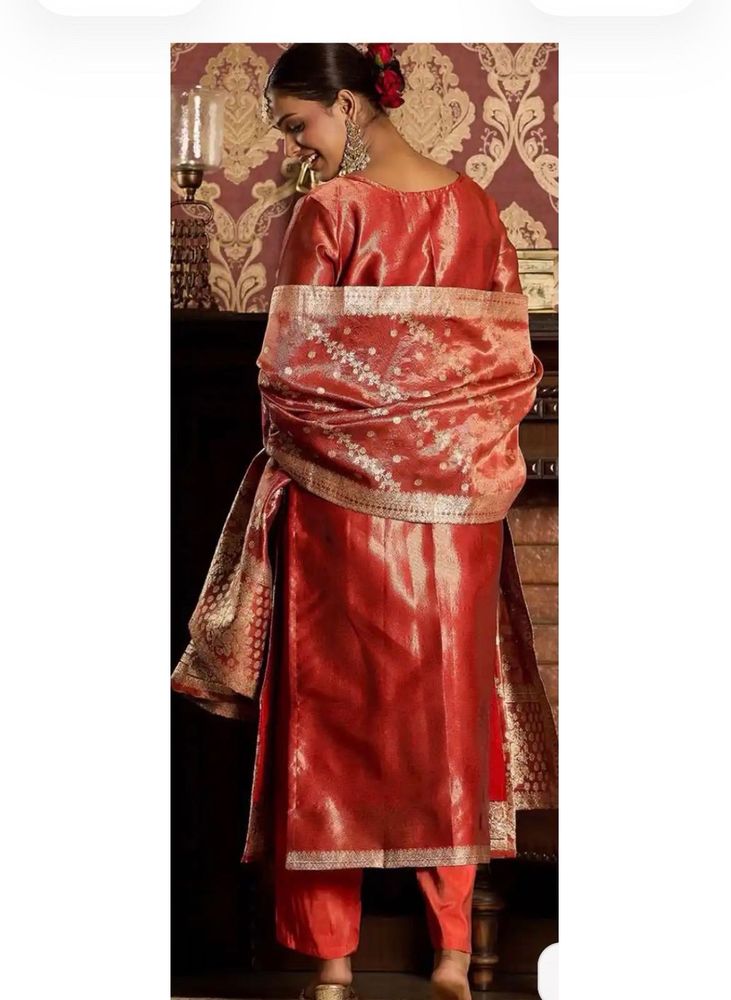 Brand New-Ethnic Motifs Woven Design Zari suit