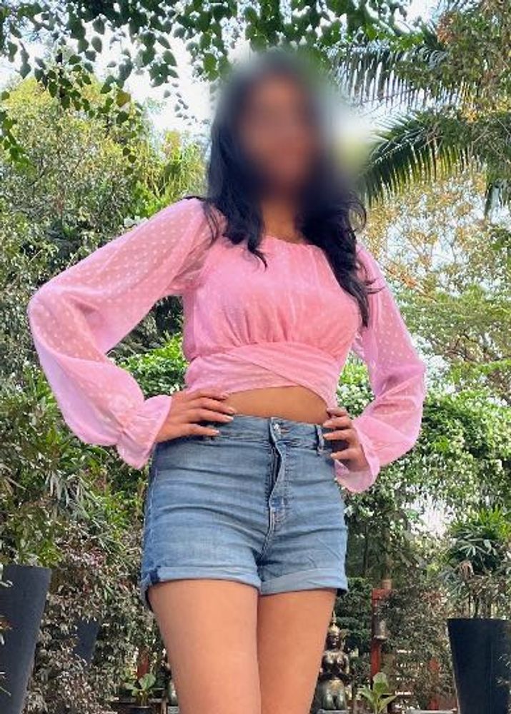 Chic Pink Crop Top
