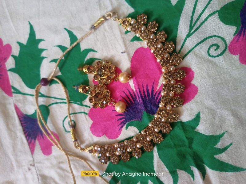 Only One Time Wear Jewellery Set