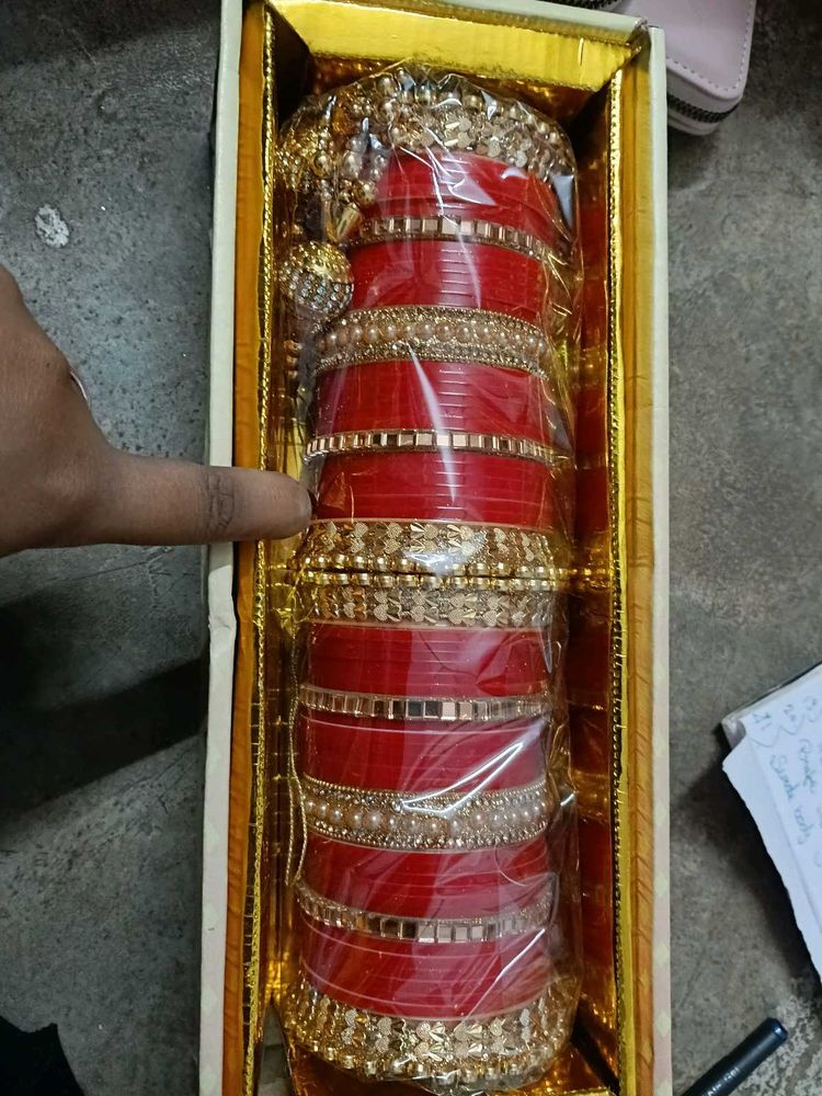 Stunning Red &amp; Gold Traditional Chura Bangle Set