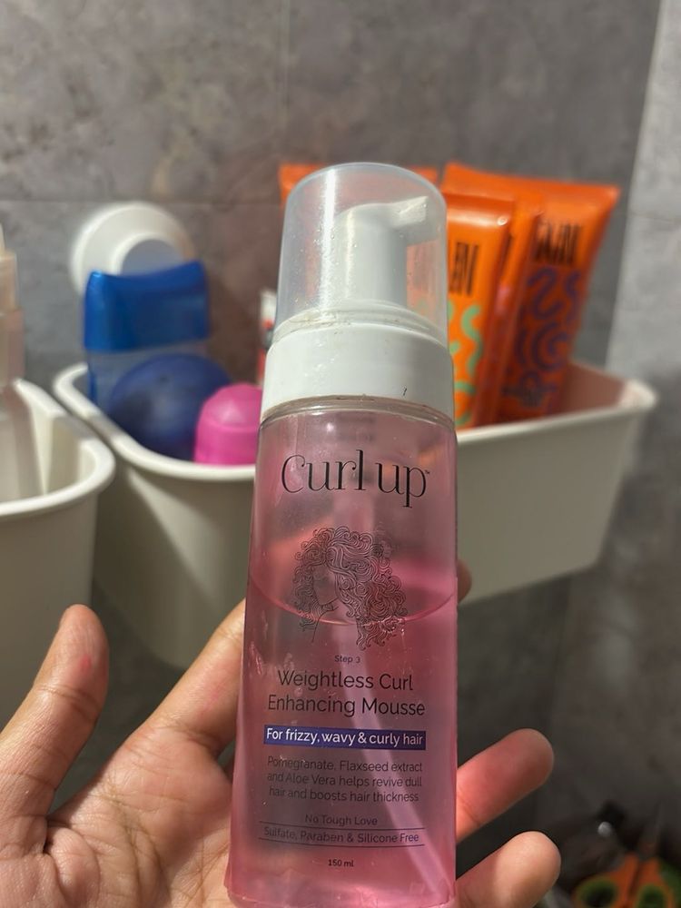 CurlUp Weightless Curl Enhancing Mous