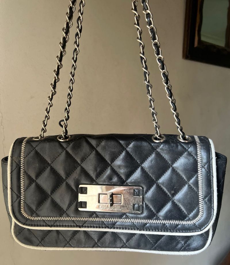 vintage Chanel quilted leather bag