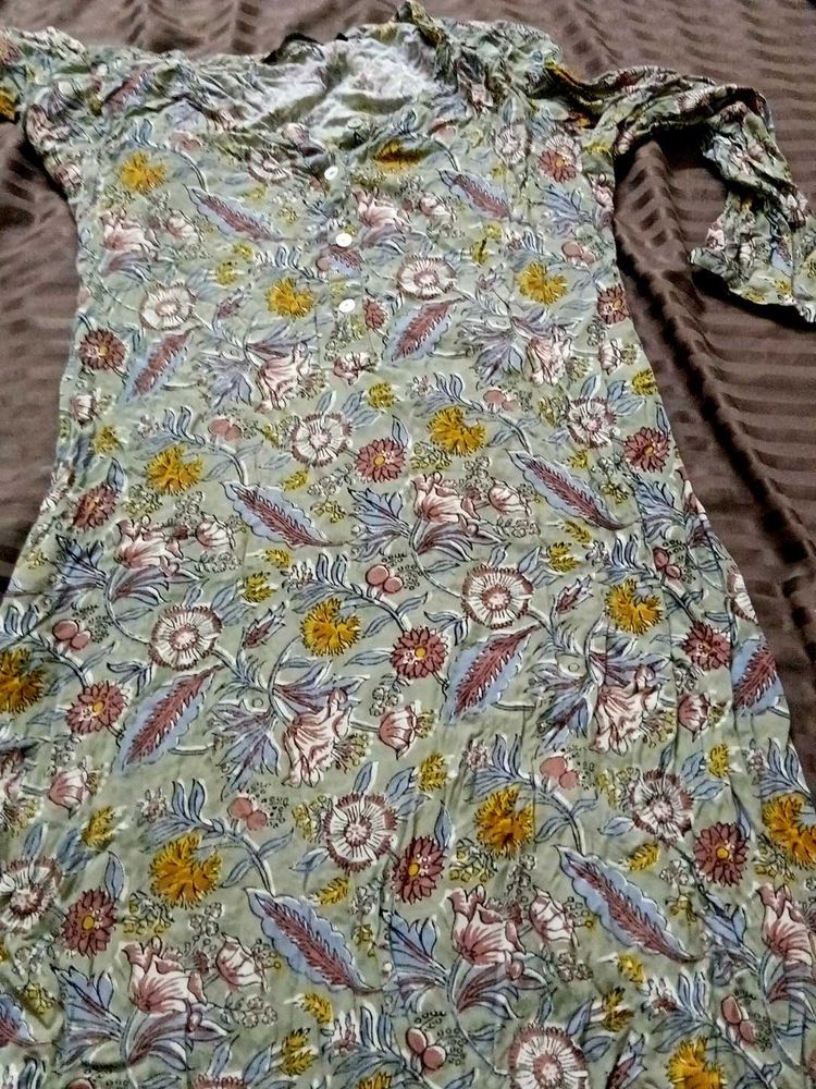 Melange flowered kurta