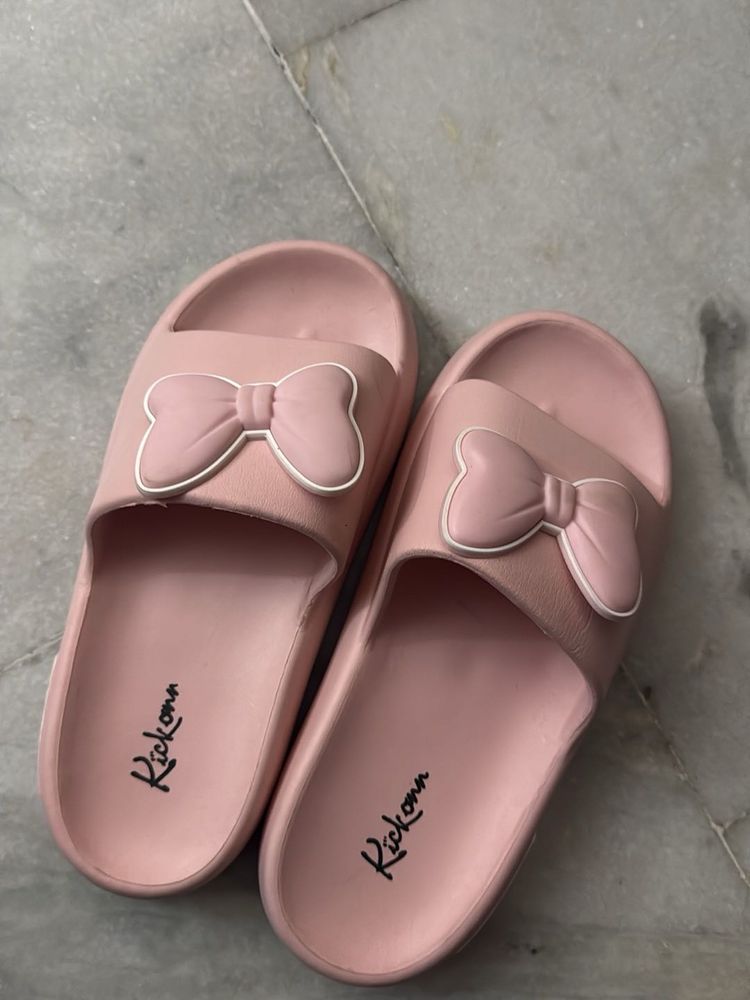 Cute Pink Bow Slides
