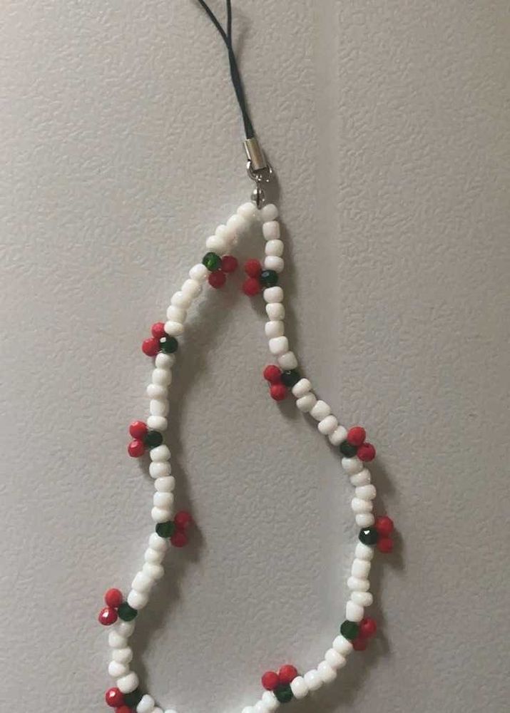 Beaded Phone Charm/Lanyard🍀