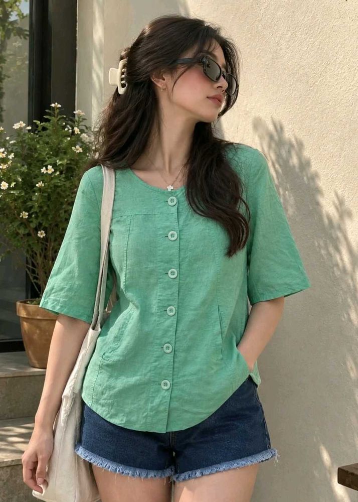 New with tag Korean Casual Green Button-Up Top