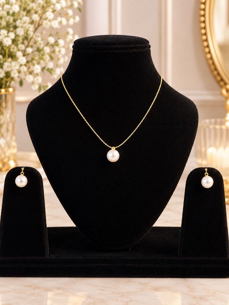 Elegant Pearl Necklace &amp; Earring Set