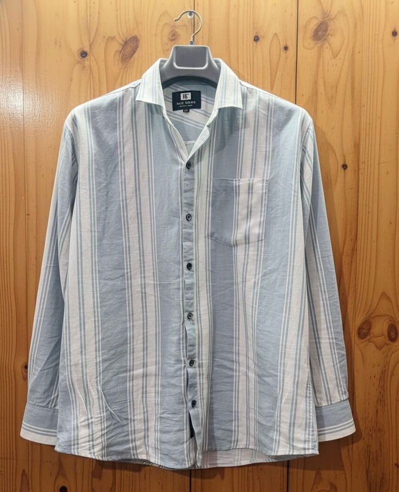 Classic Linen Shirt