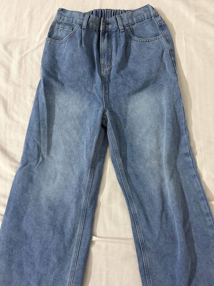 Light Wash Wide Leg Jeans