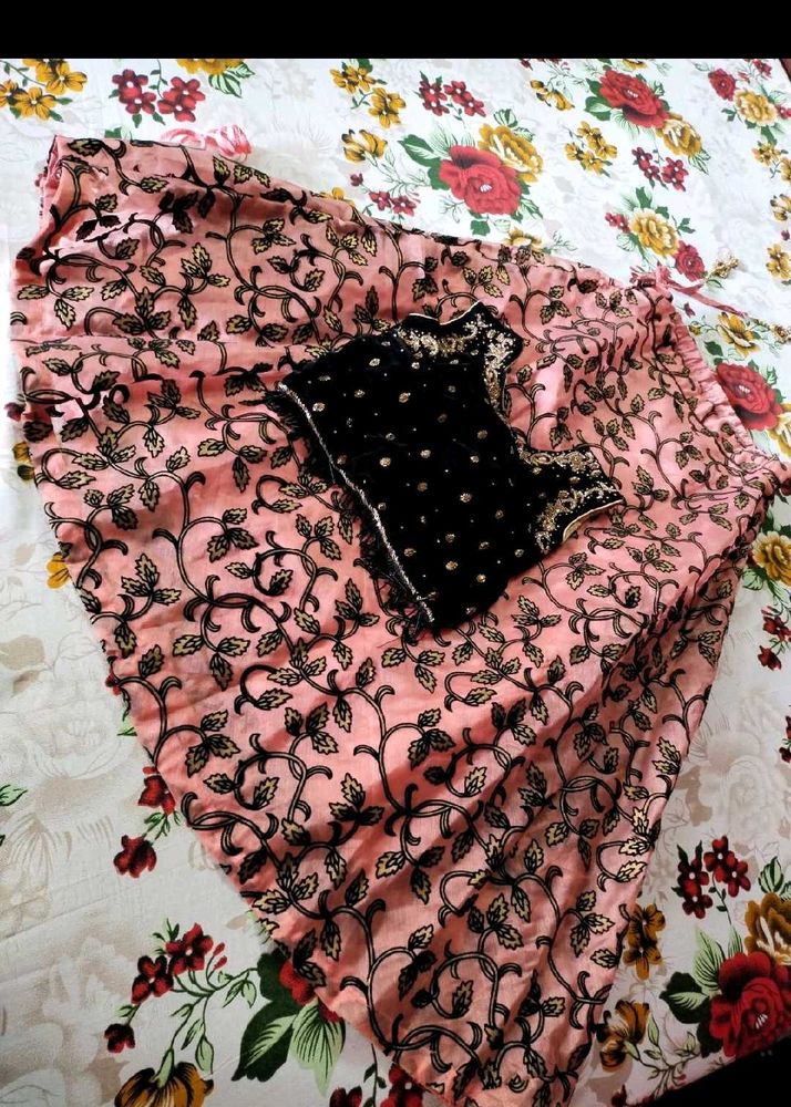 🎊Pink Lehenga Choli Set with Black Blouse🎊