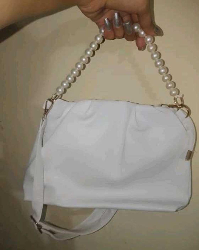 Chic White bag with Pearl Handle