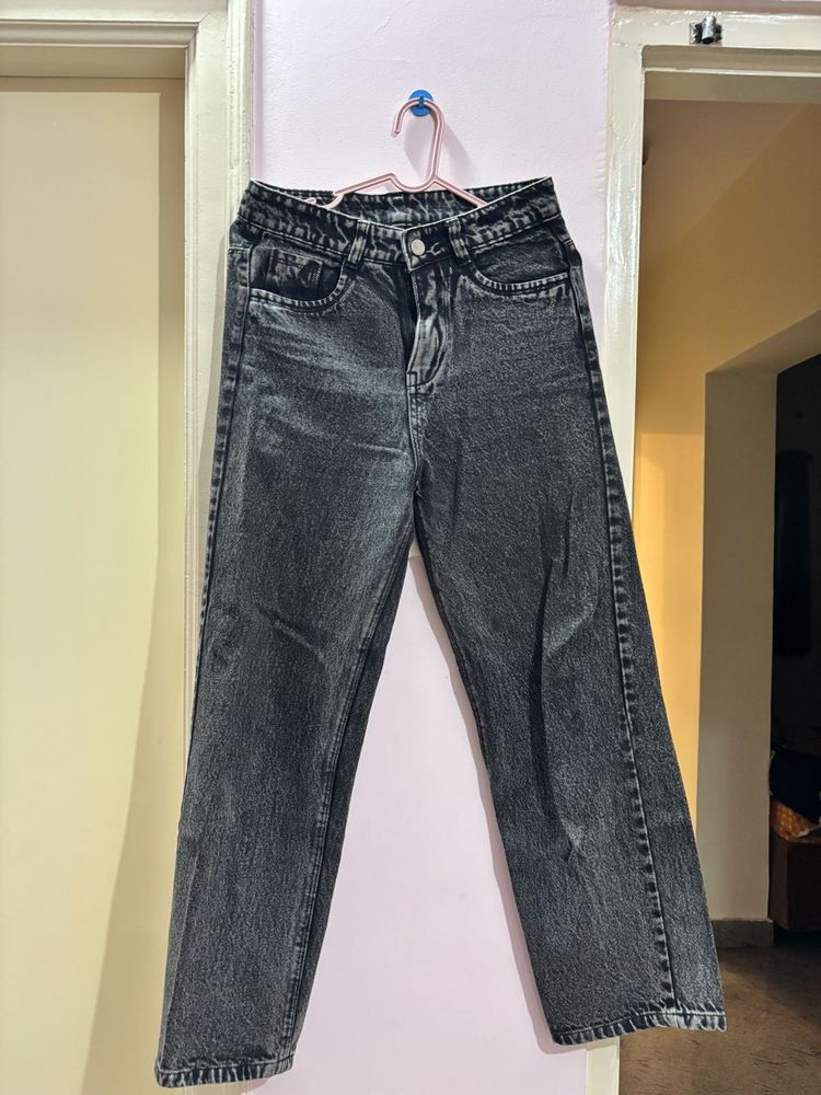 Stylish Charcoal Grey Jeans