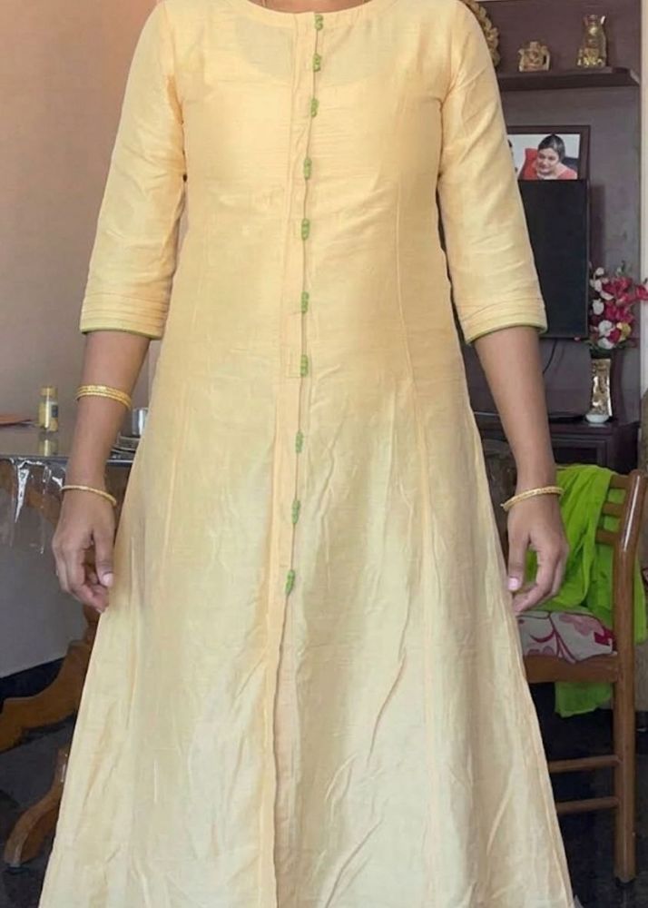 Elegant Golden Kurti