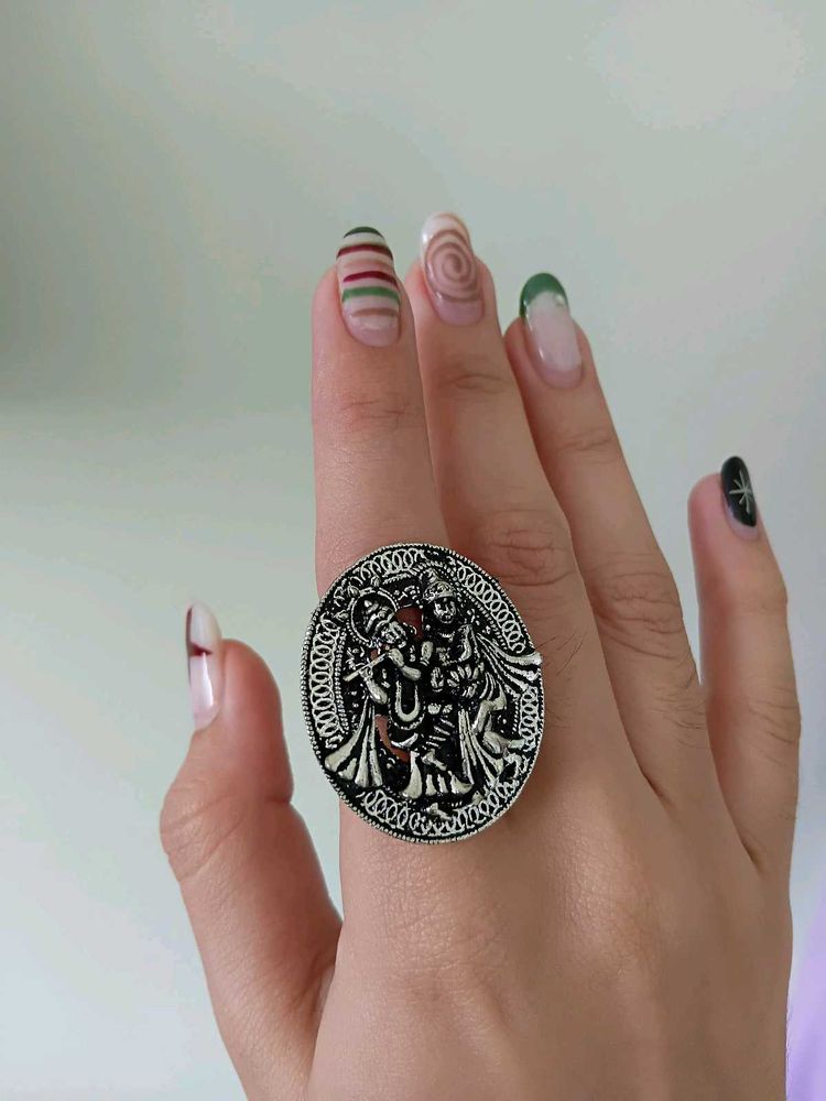 Silver Radha Krishna Statement Ring 🩶 | Vintage /