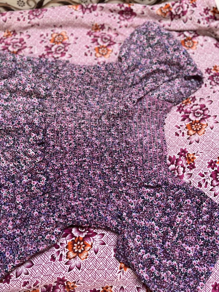Floral Print Puff Sleeve Top