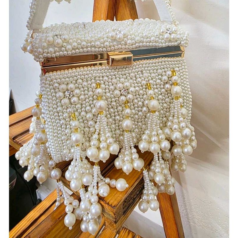 Exquisite Pearl Embellished Clutch Bag