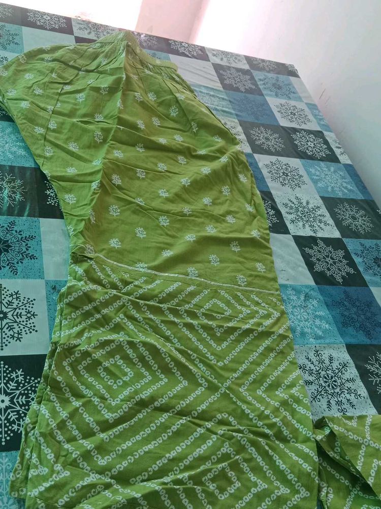 Vibrant Green Ethnic Skirt