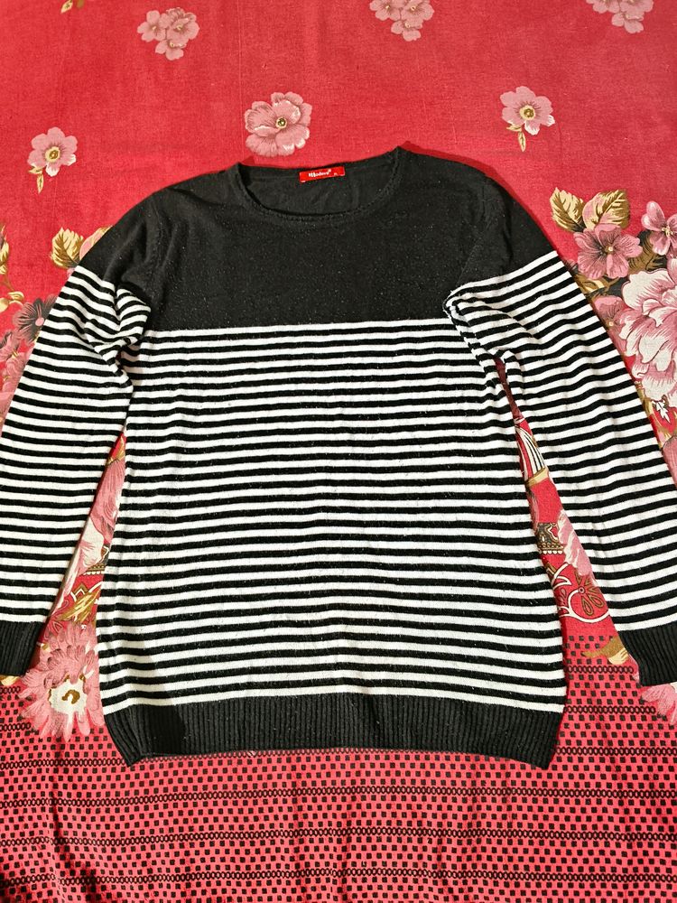Women Modeve White Striped Sweater