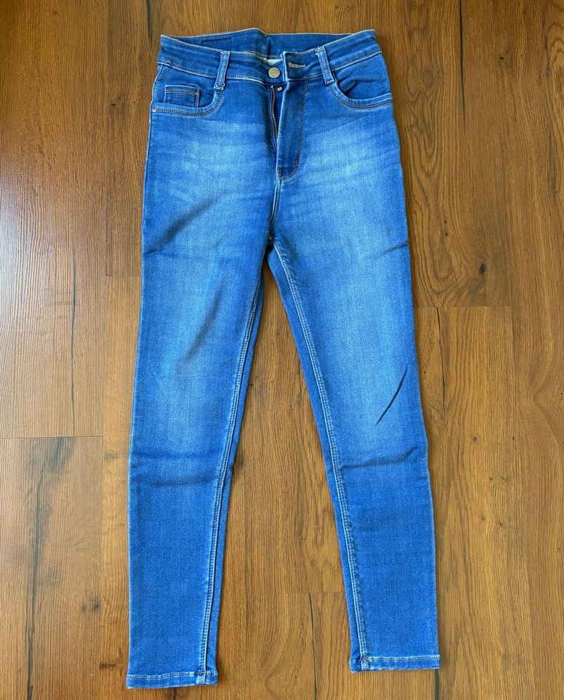 Blue High-Waisted Skinny Jeans