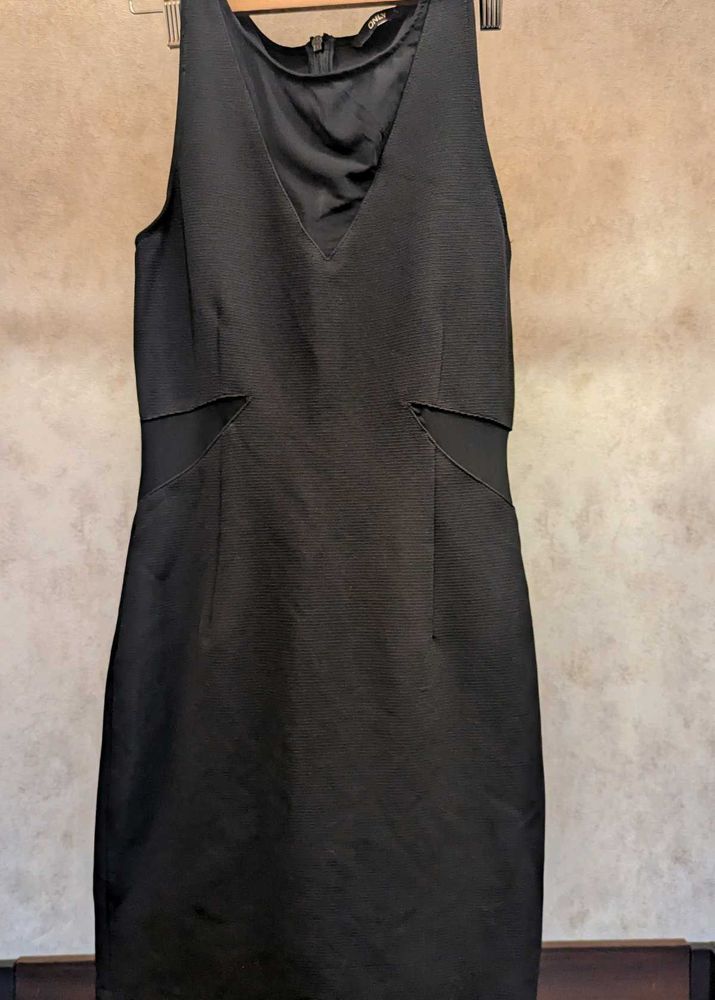 ONLY Chic Little Black Dress