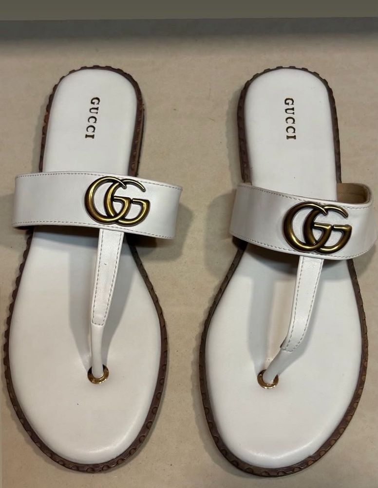 Gucci White Leather Sandals