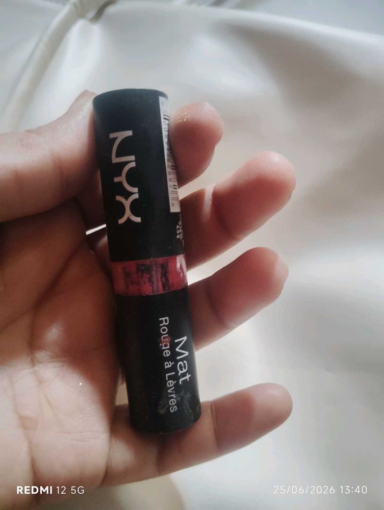 NYX Matte Lipstick