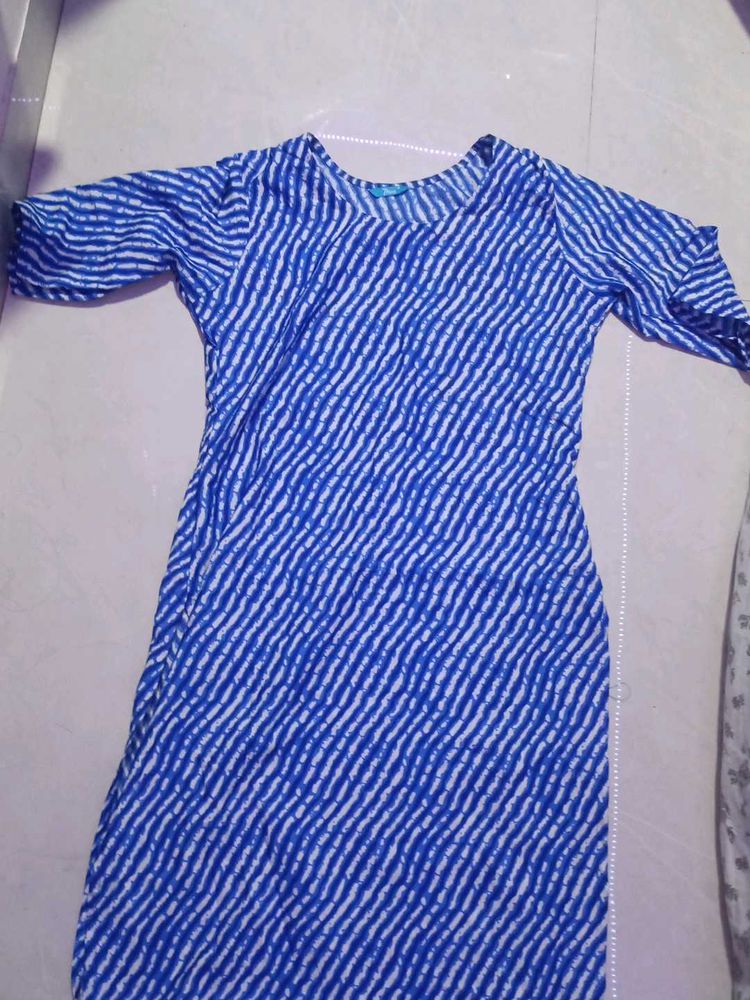 Blue &amp; White Striped Kurta