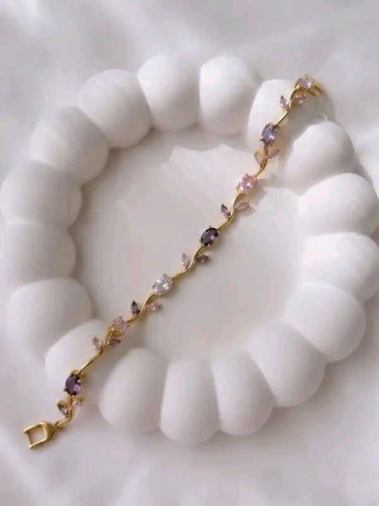 Elegant Floral Stone Bracelet