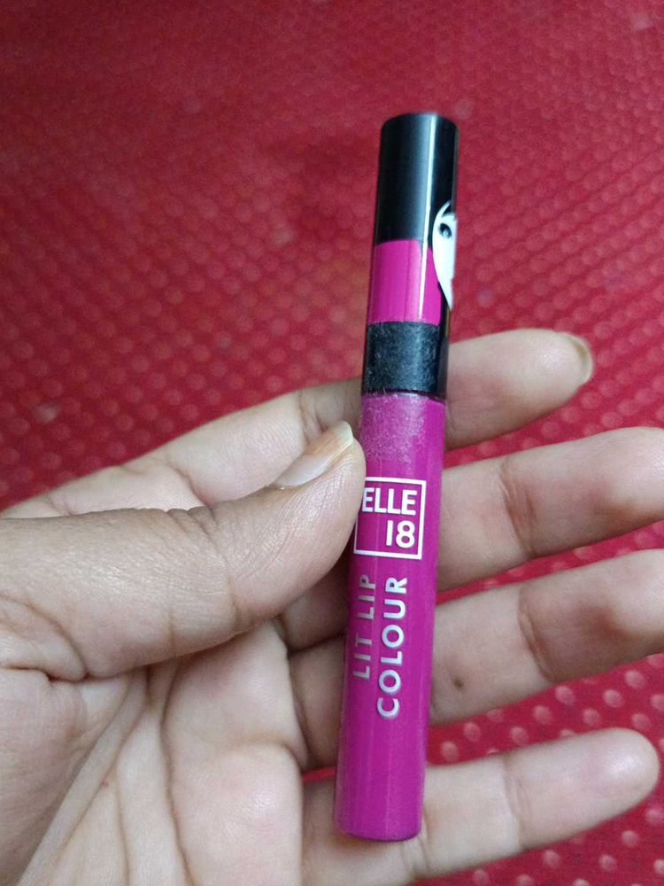 Elle 18 Liquid Matte Lipstick