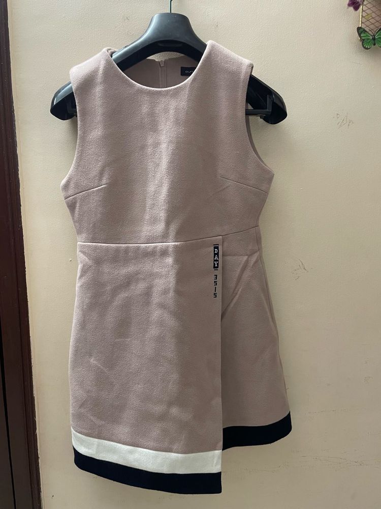Chic Sleeveless A-line Dress