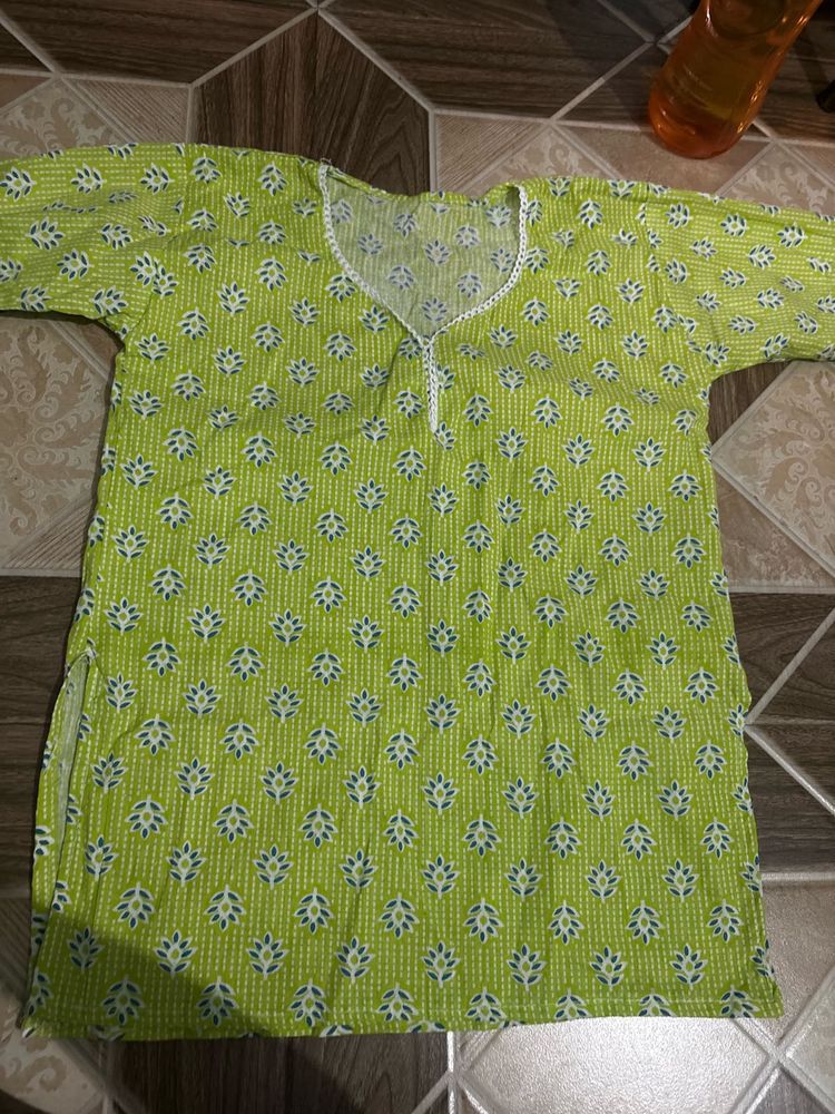 pretty green short kurta