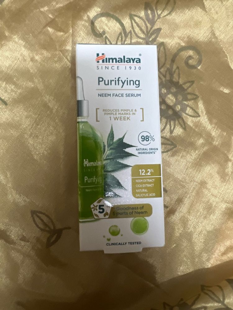 sealed Himalaya Purifying Neem Face Serum