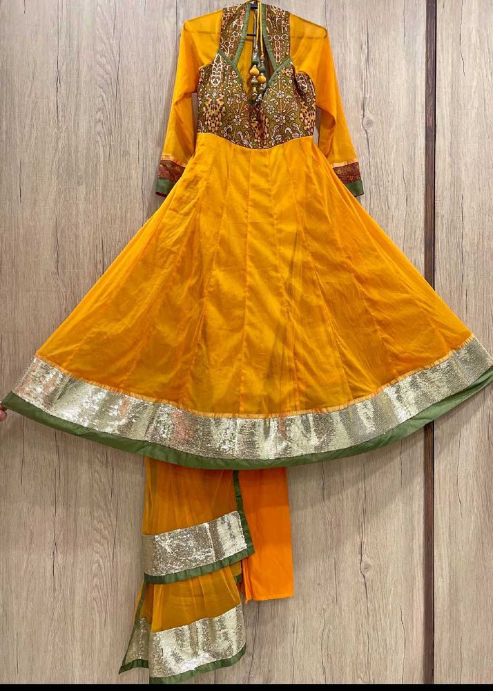Anarkali Frock Bottom With Dupatta  Size Xxl
